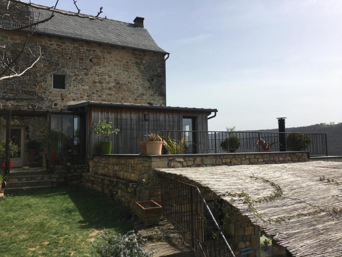 Gite Libertalia Salles-la-Source Εξωτερικό φωτογραφία